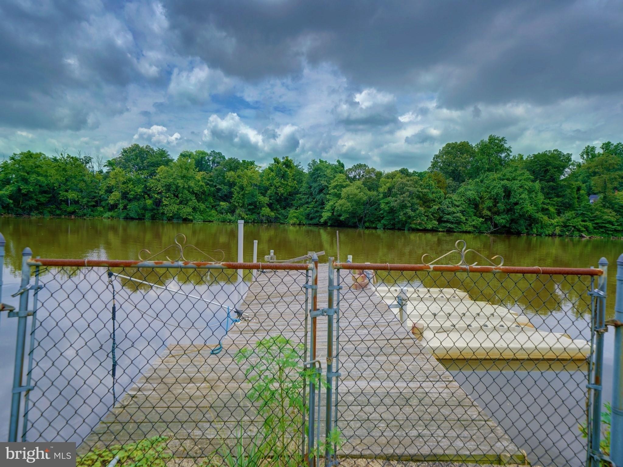 Beach Rd, Glen Burnie, MD 21060