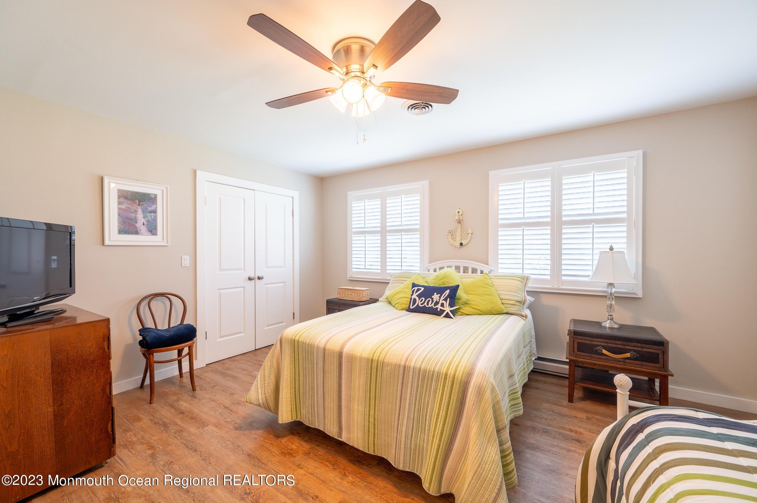 Nelson Ct, Toms River, NJ 08757