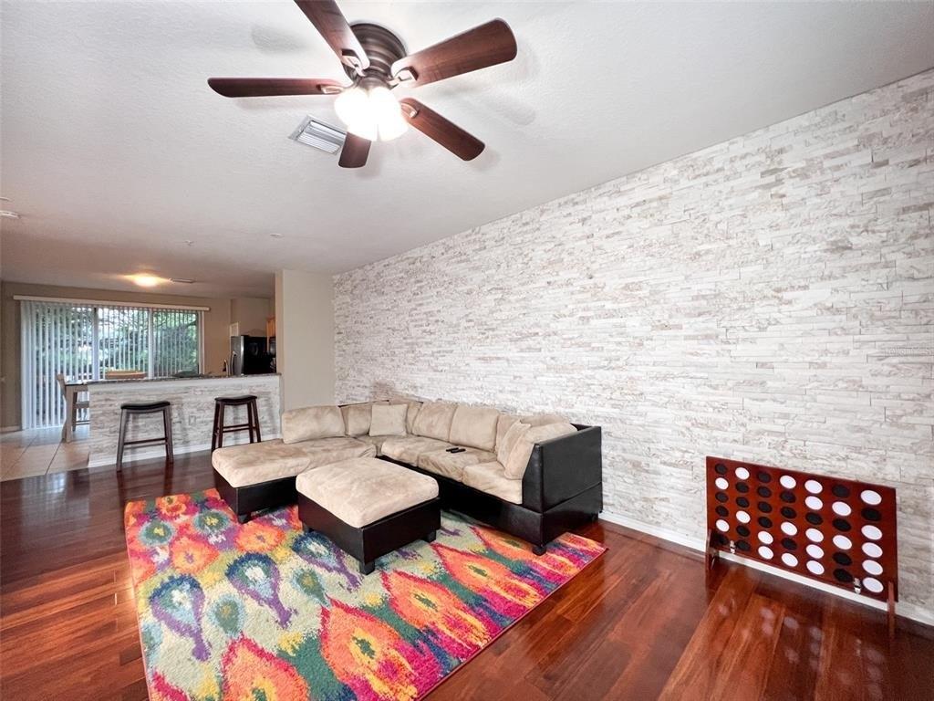 Bayshore Oaks Dr, Tampa, FL 33611
