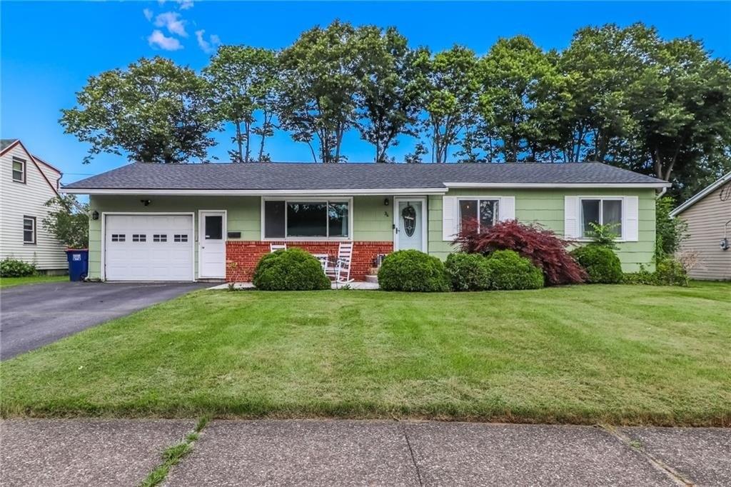 Landau Dr, Rochester, NY 14606