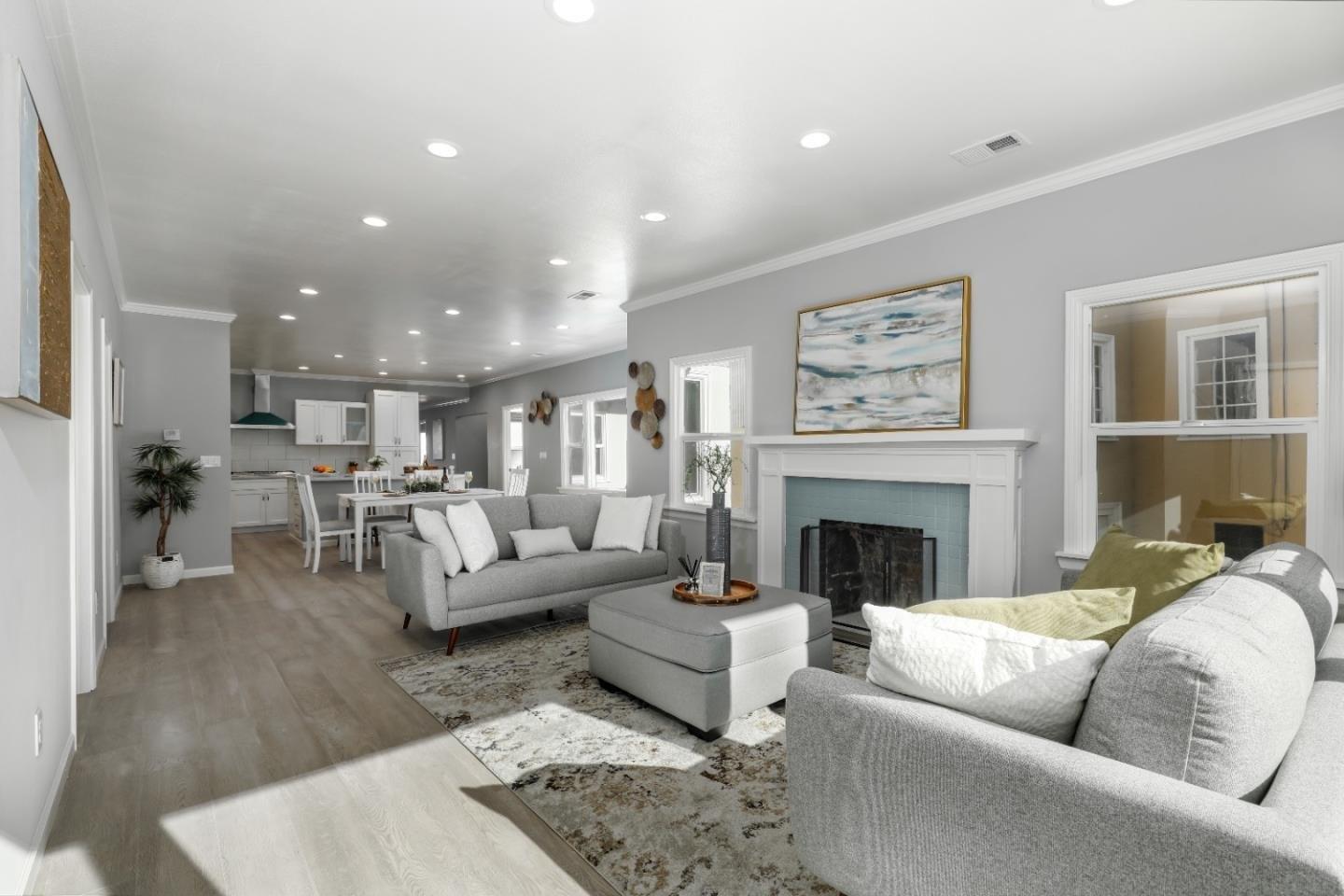 Valle Vista Ave, Oakland, CA 94610