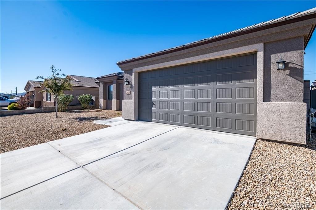 Oak Cliffs Ave, Kingman, AZ 86401