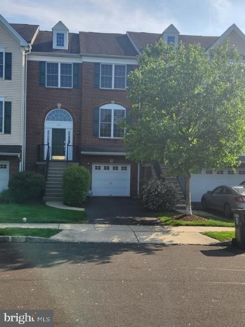 N Whittmore St, Furlong, PA 18925