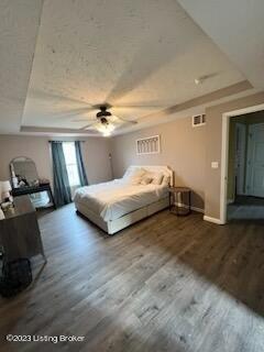 Cassidy Ln, Louisville, KY 40229