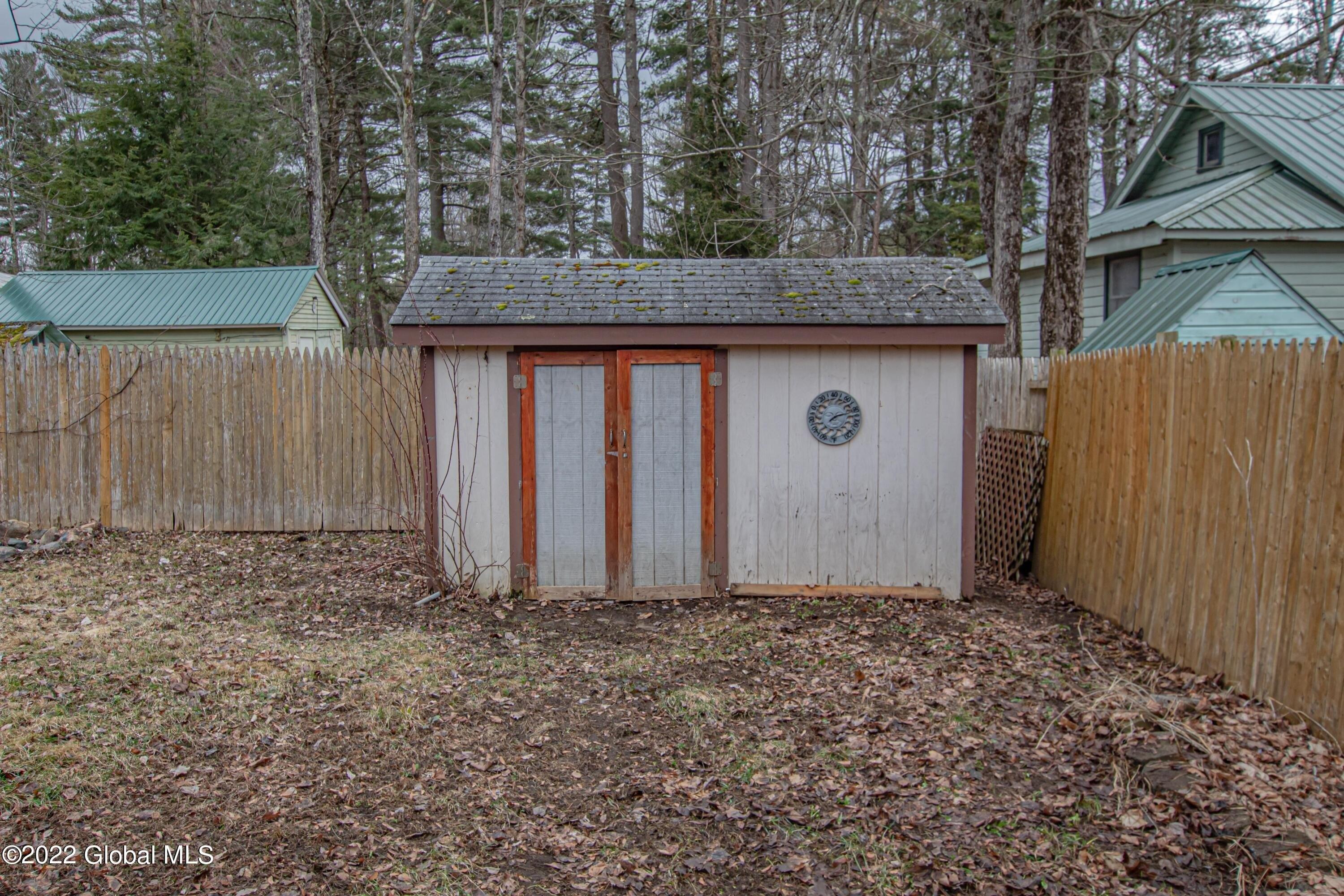 Wendell Ave, Broadalbin, NY 12025