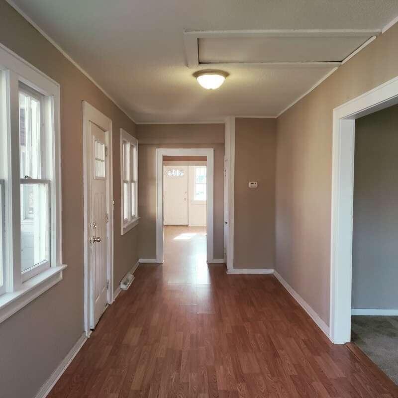 Hoyt St, Muskegon, MI 49442