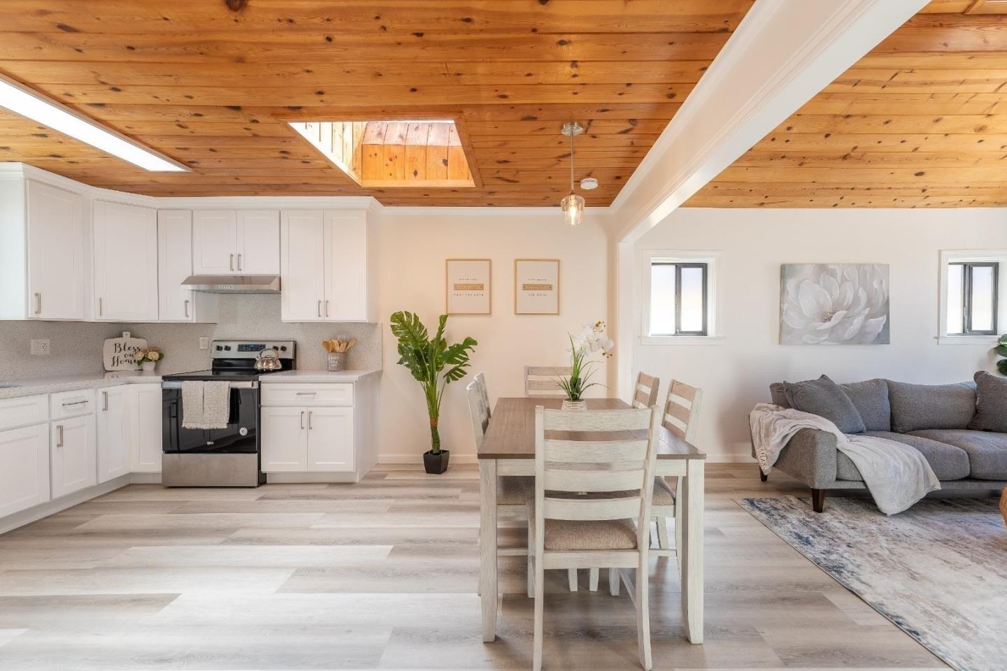 Sonoma Ave, Seaside, CA 93955
