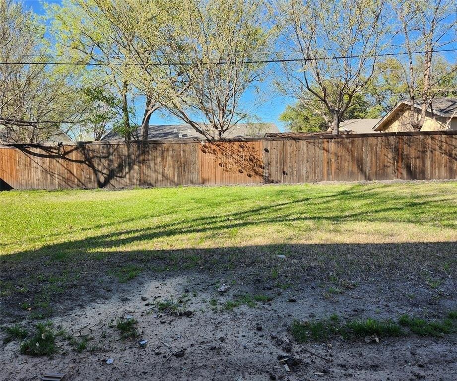 South Dr W, Fort Worth, TX 76132