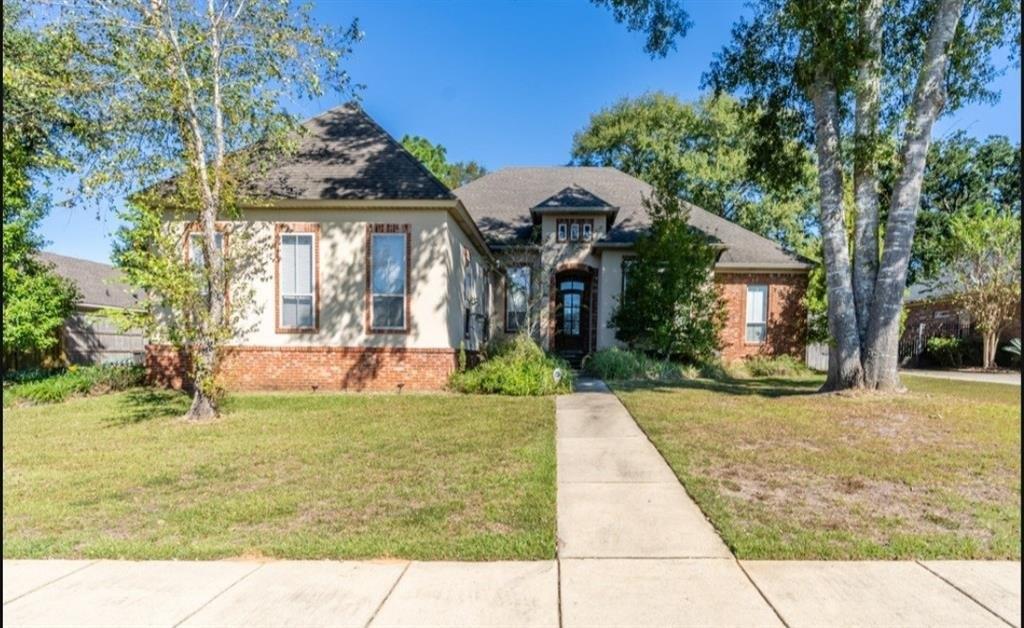 Legacy Ln, Mobile, AL 36608
