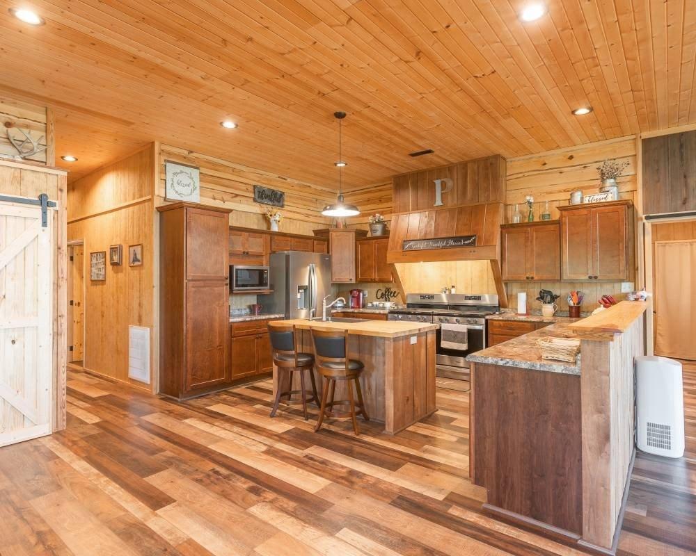 Keysville Rd, Steelville, MO 65565