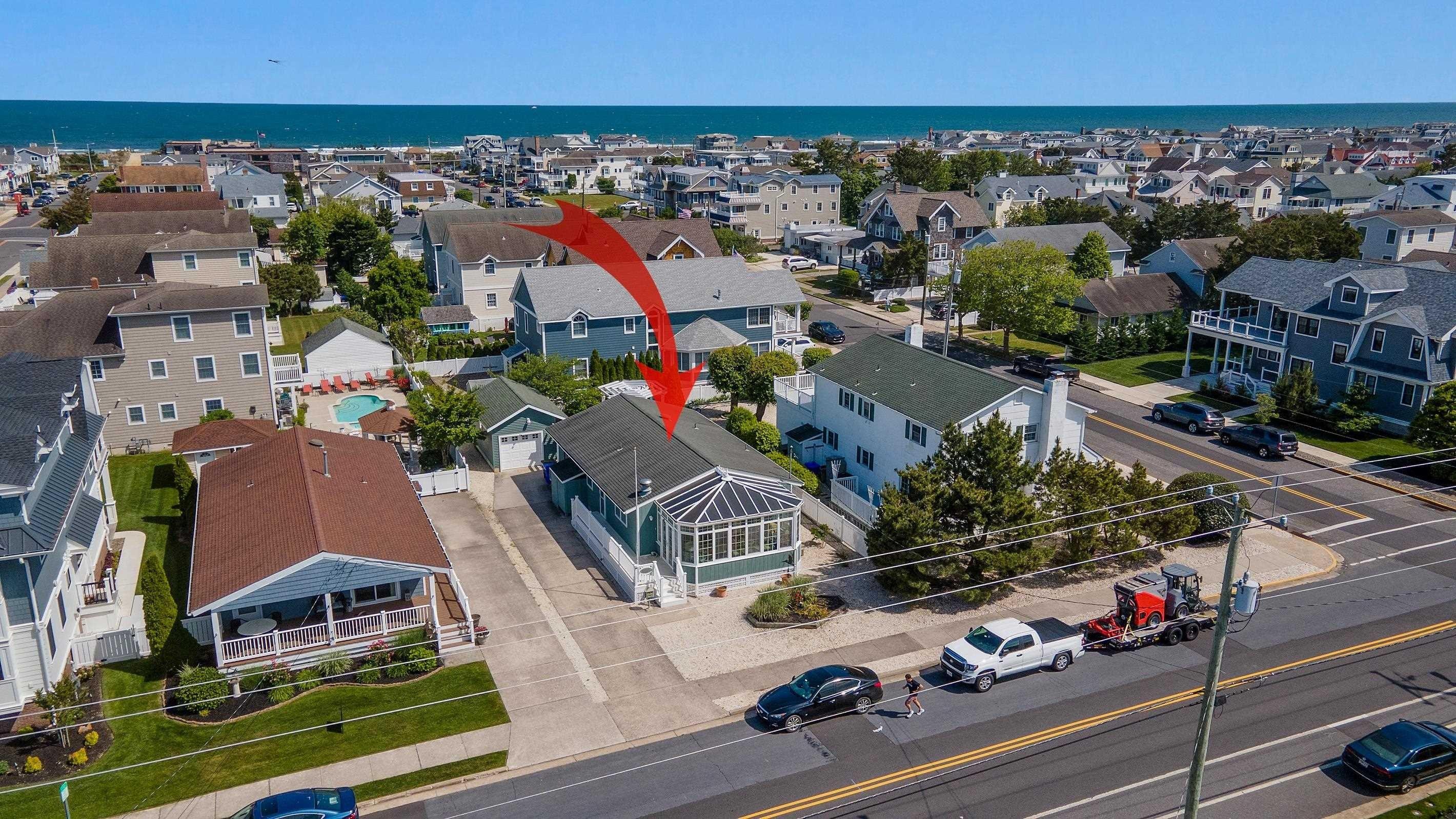 1st Ave, Avalon, NJ 08202