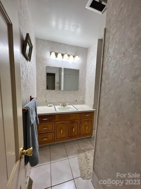 Pencade Ln, Charlotte, NC 28215