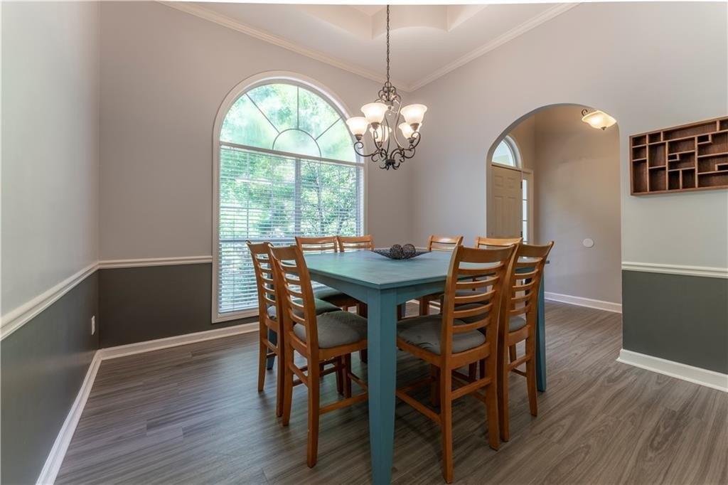 Crestview Dr, Cumming, GA 30041