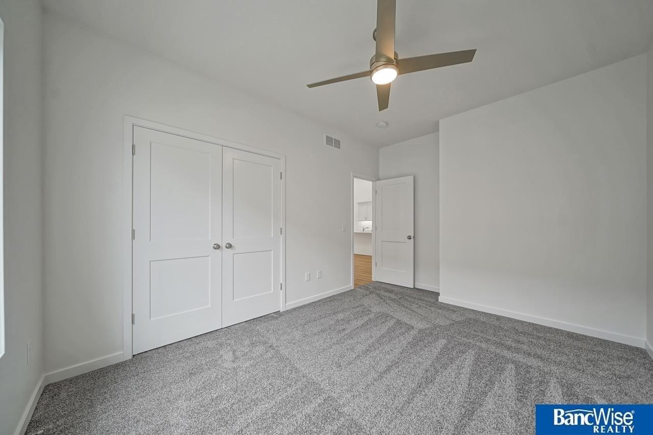 S 93rd St, Lincoln, NE 68526