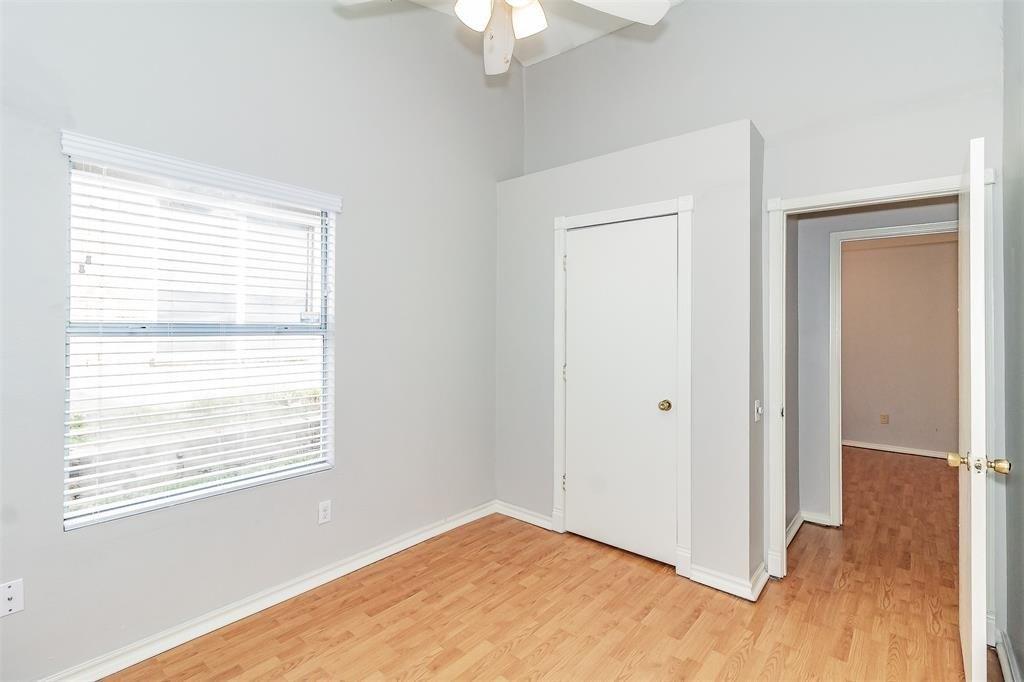 Feathercrest Dr, Fort Worth, TX 76137