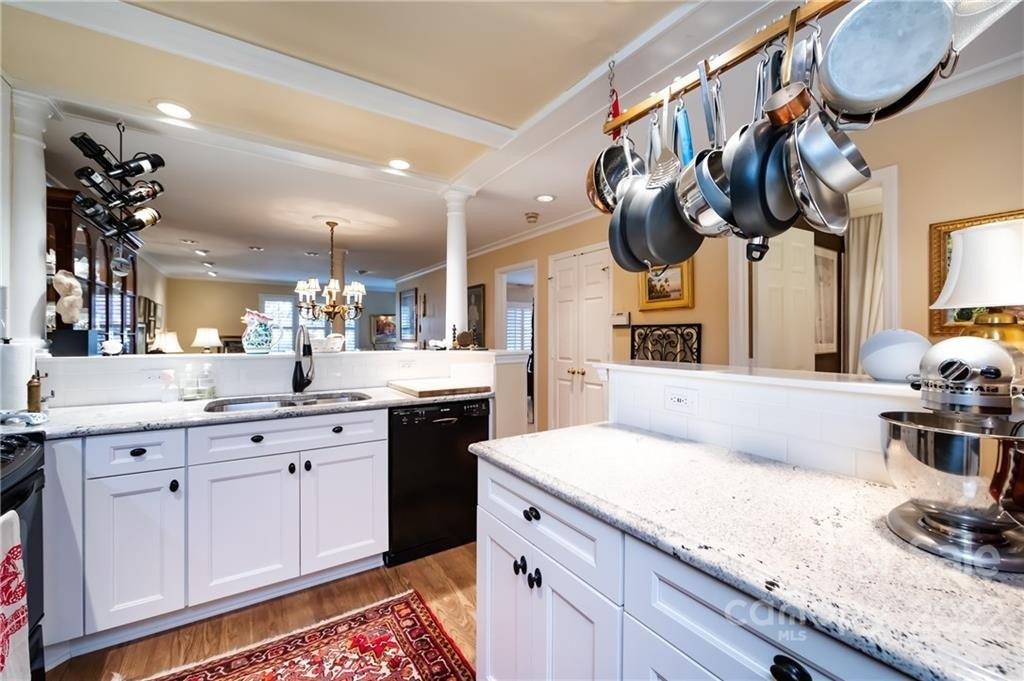 Queens Rd, Charlotte, NC 28204