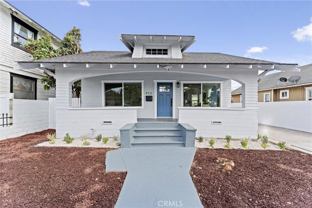 S Sycamore St, Santa Ana, CA 92701