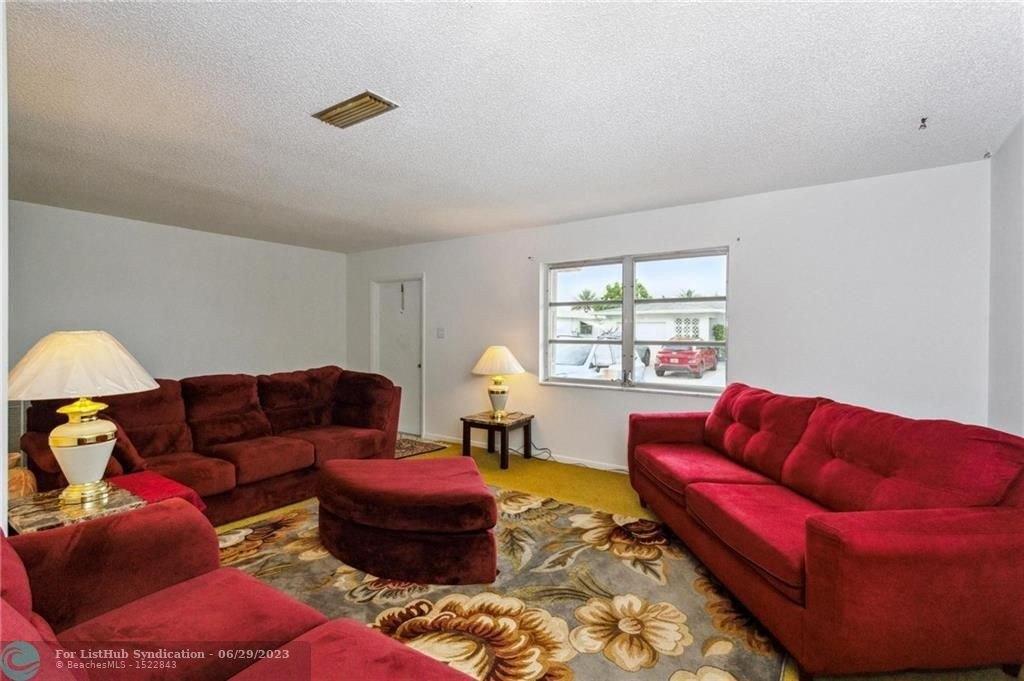 Nw 12th St, Margate, FL 33063