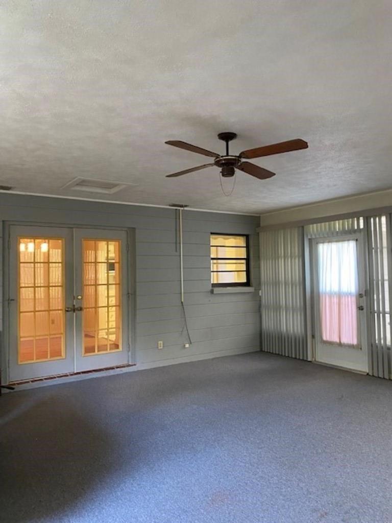 Ne 11th St, Ocala, FL 34470