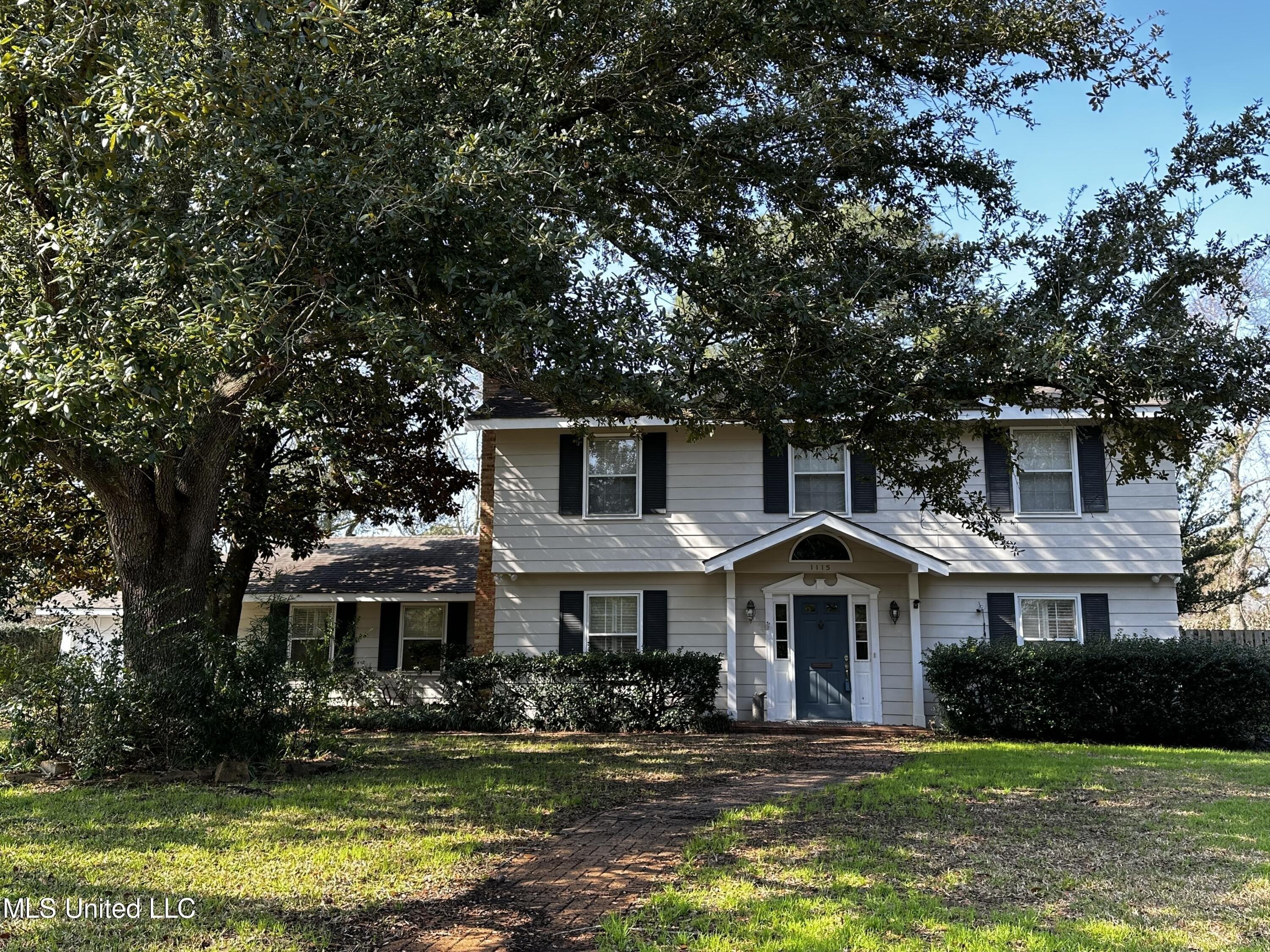 Westwood St, Pascagoula, MS 39567