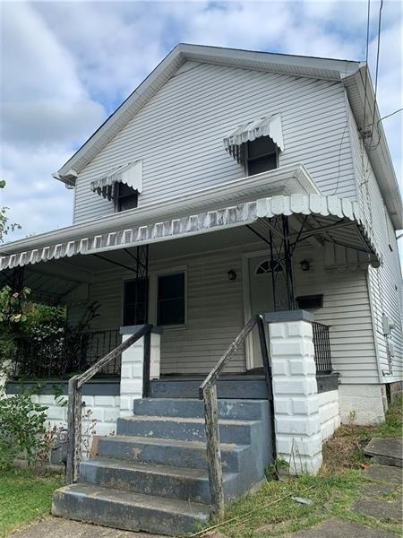1st St, Charleroi, PA 15022