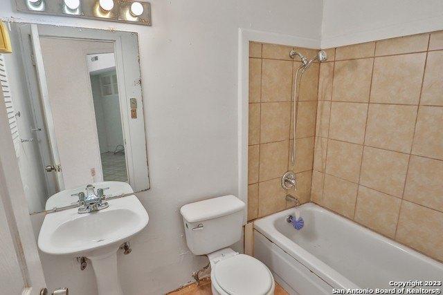 Sun Vista Ln, San Antonio, TX 78217