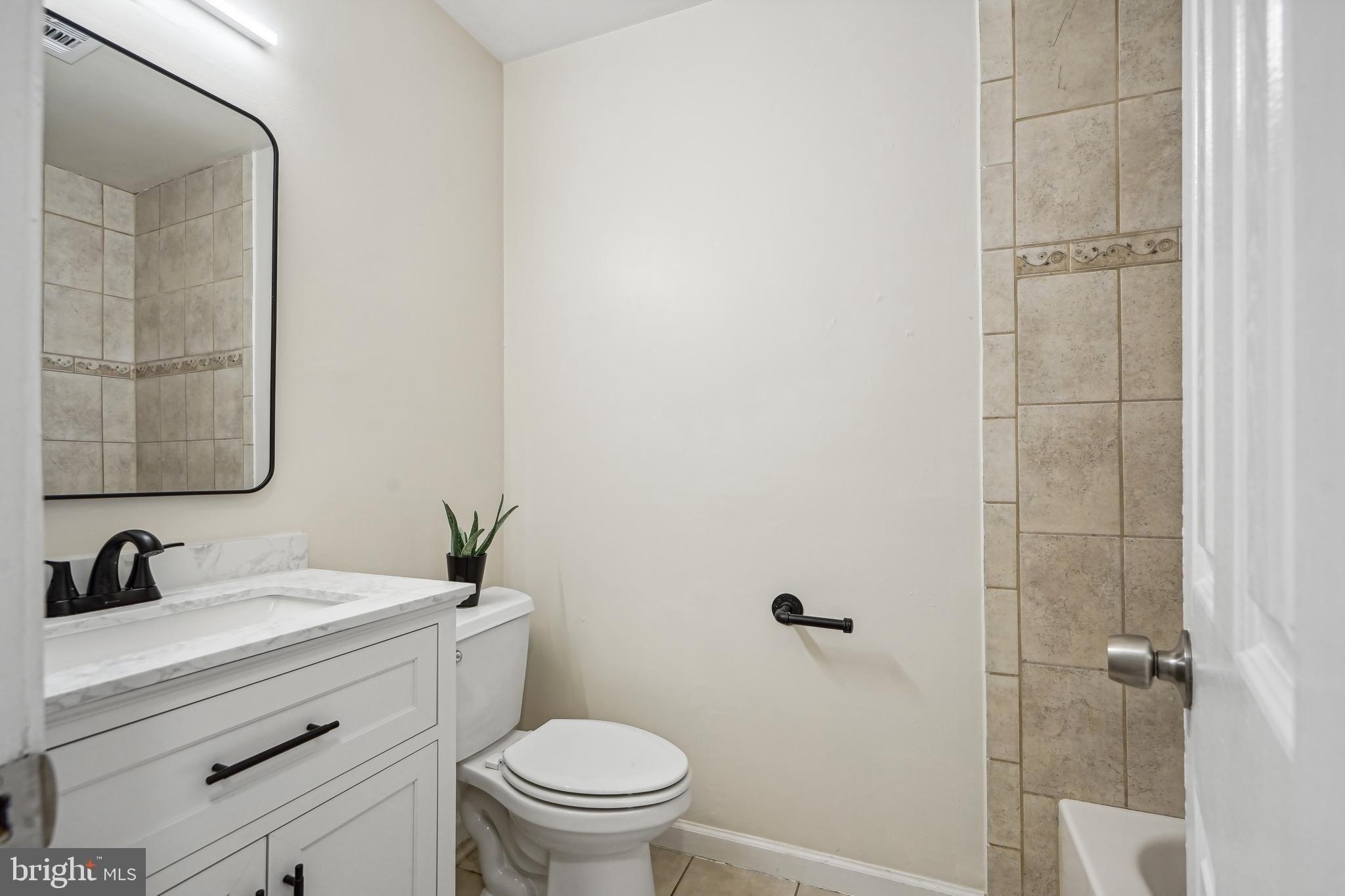 Laurelwood Ct, Manassas, VA 20110