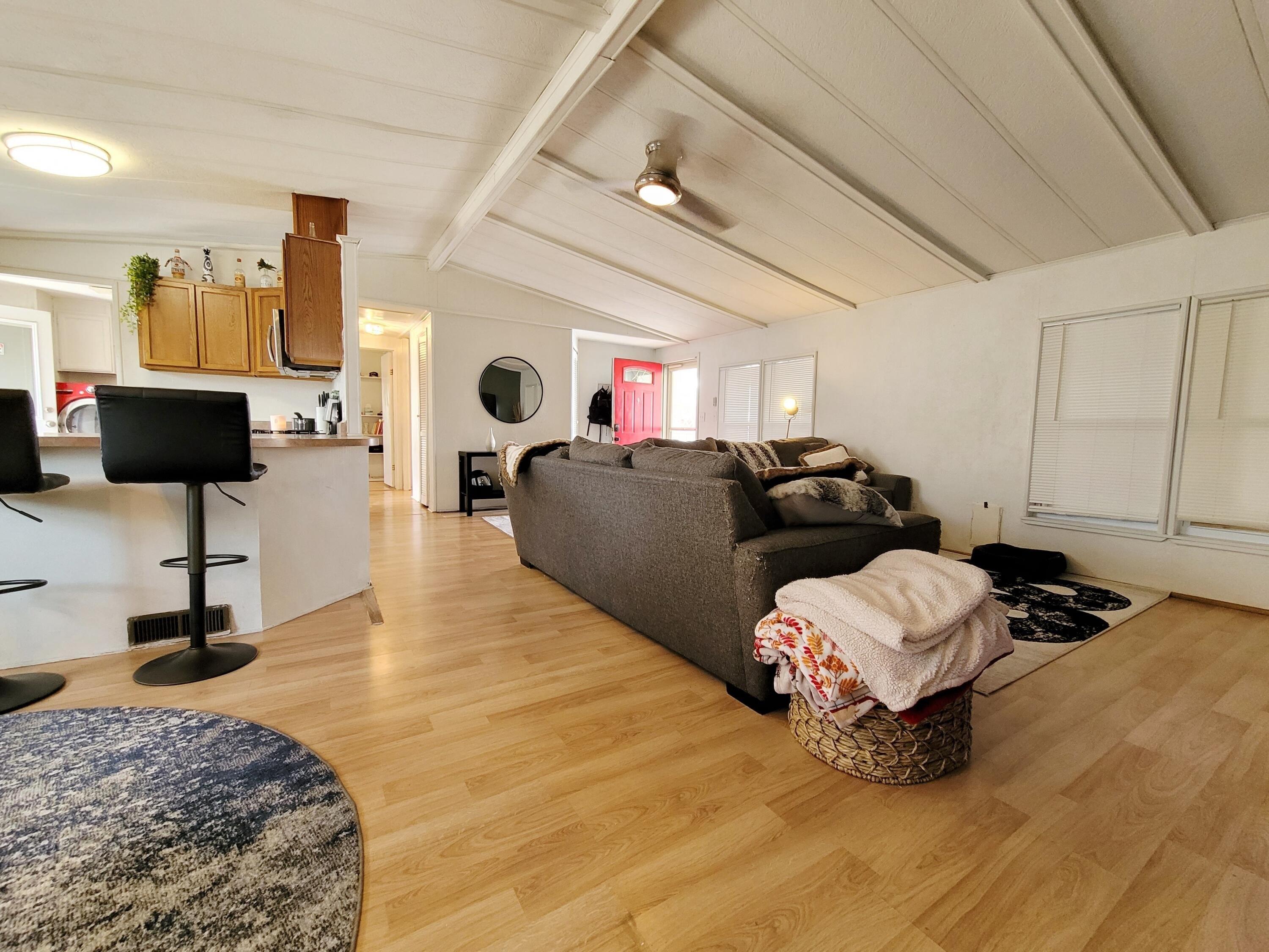 River St Ne, Albuquerque, NM 87113