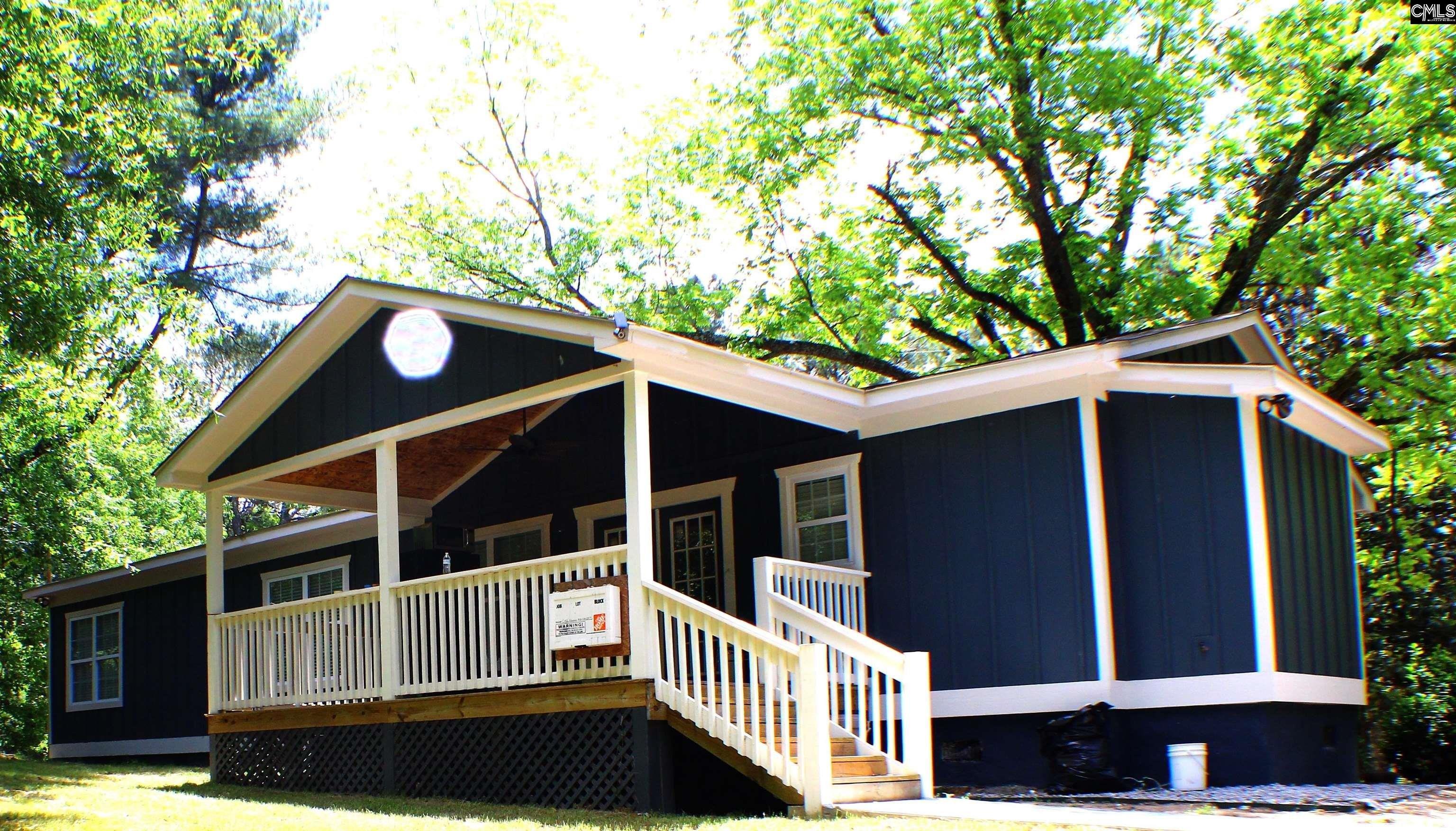Broad St, Leesville, SC 29070