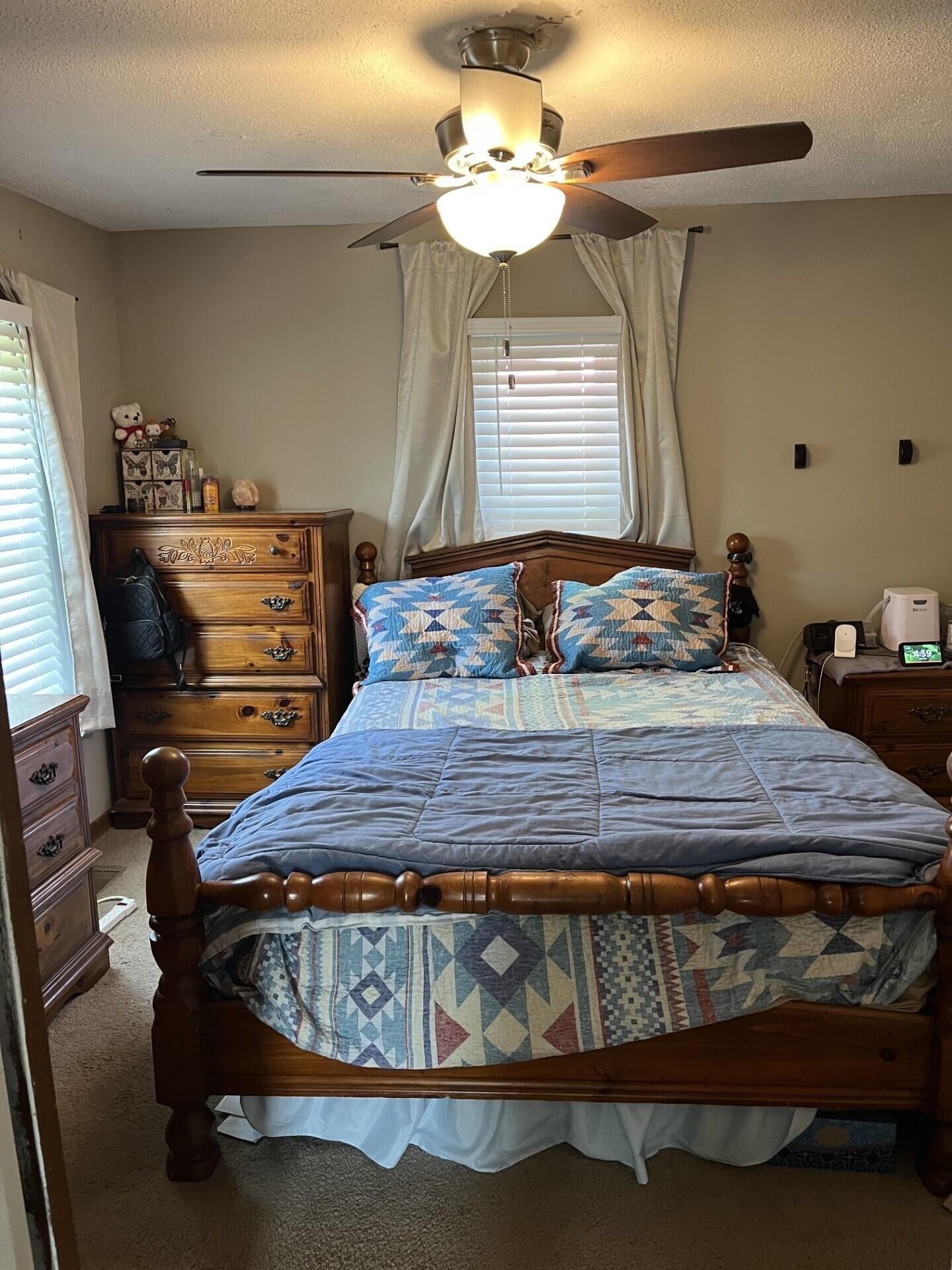 Cooper St, Etowah, TN 37331
