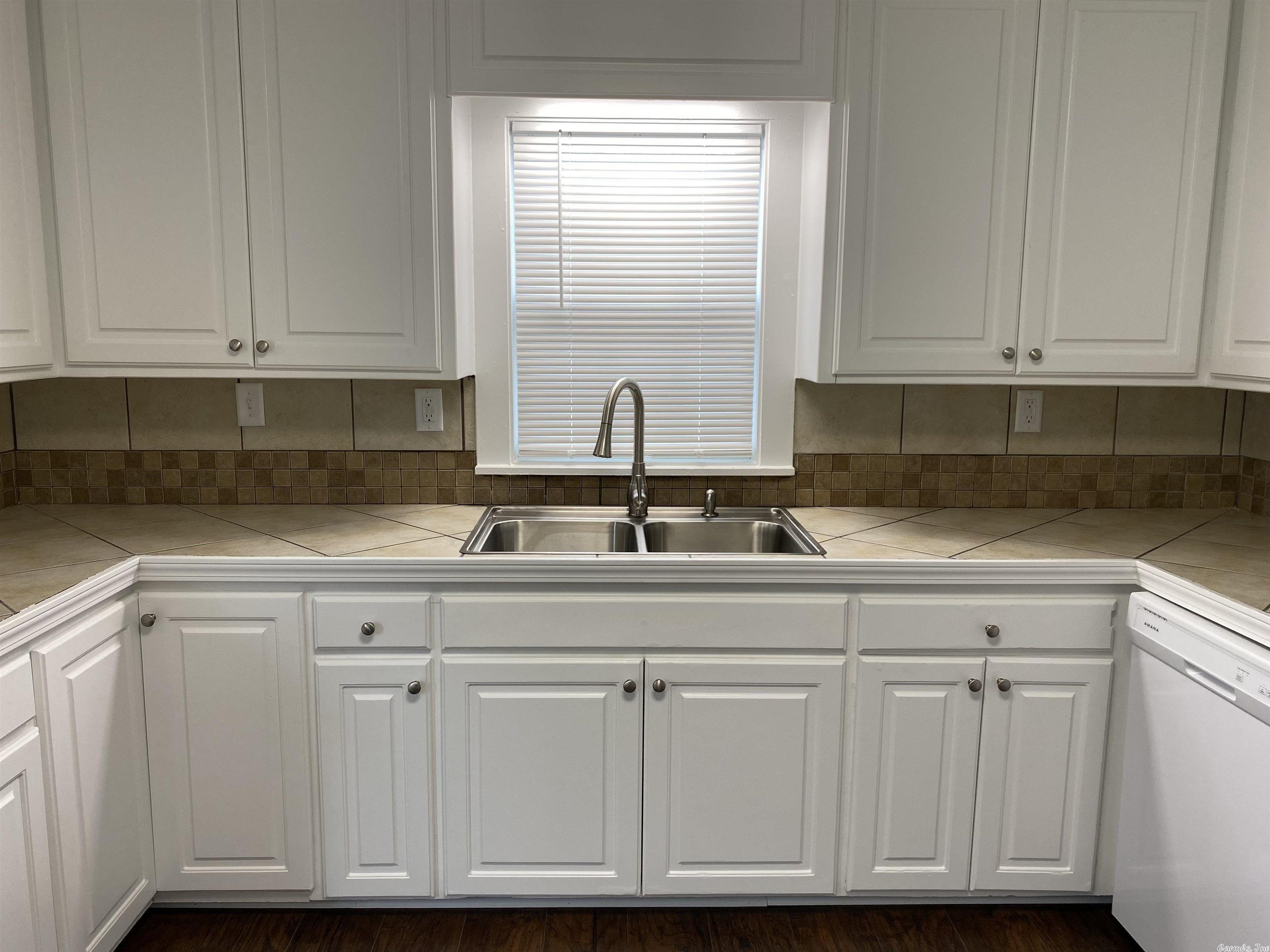 Grant St, Malvern, AR 72104