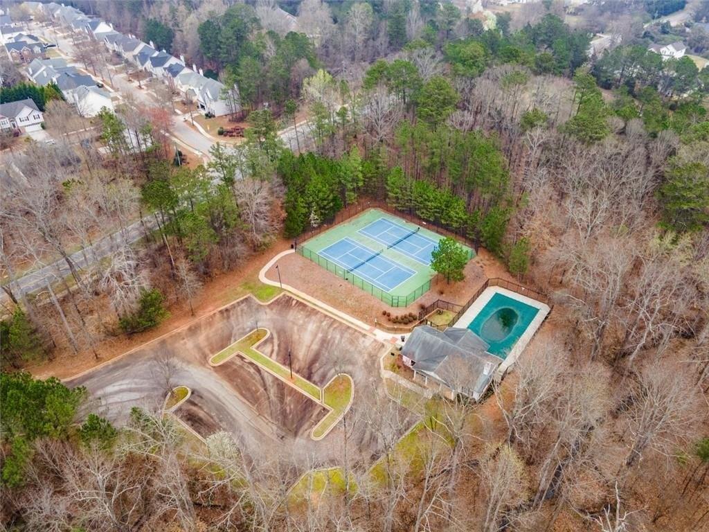 Persian Ct, Snellville, GA 30039