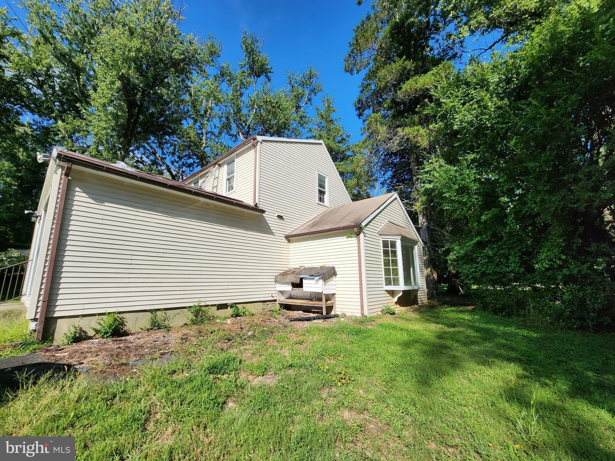 Ivy Mills Rd, Glen Mills, PA 19342