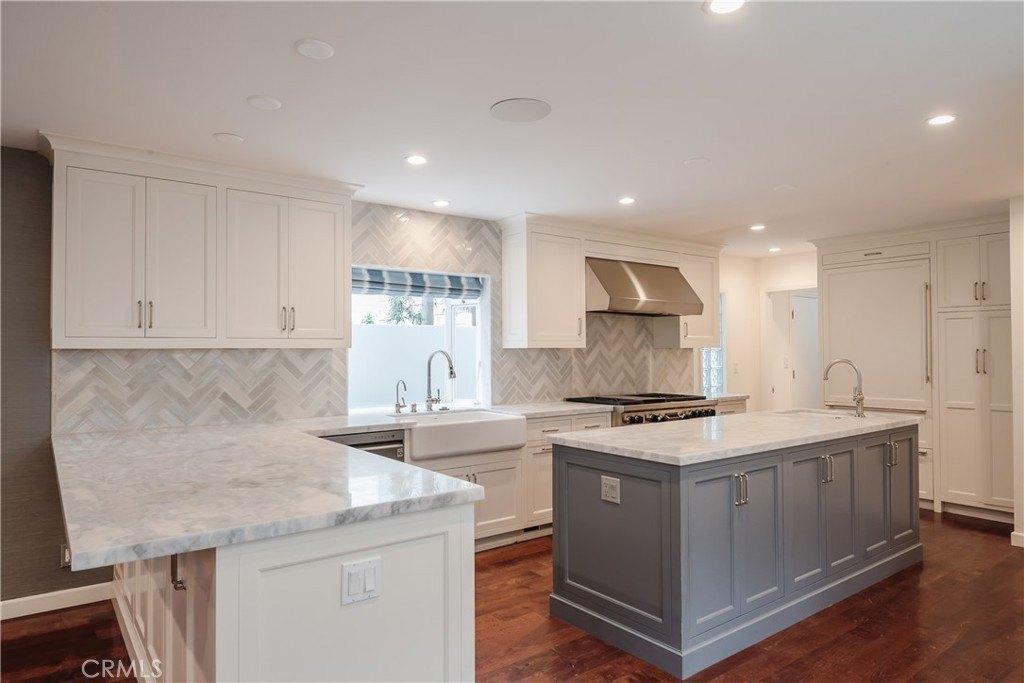 7th St, Manhattan Beach, CA 90266