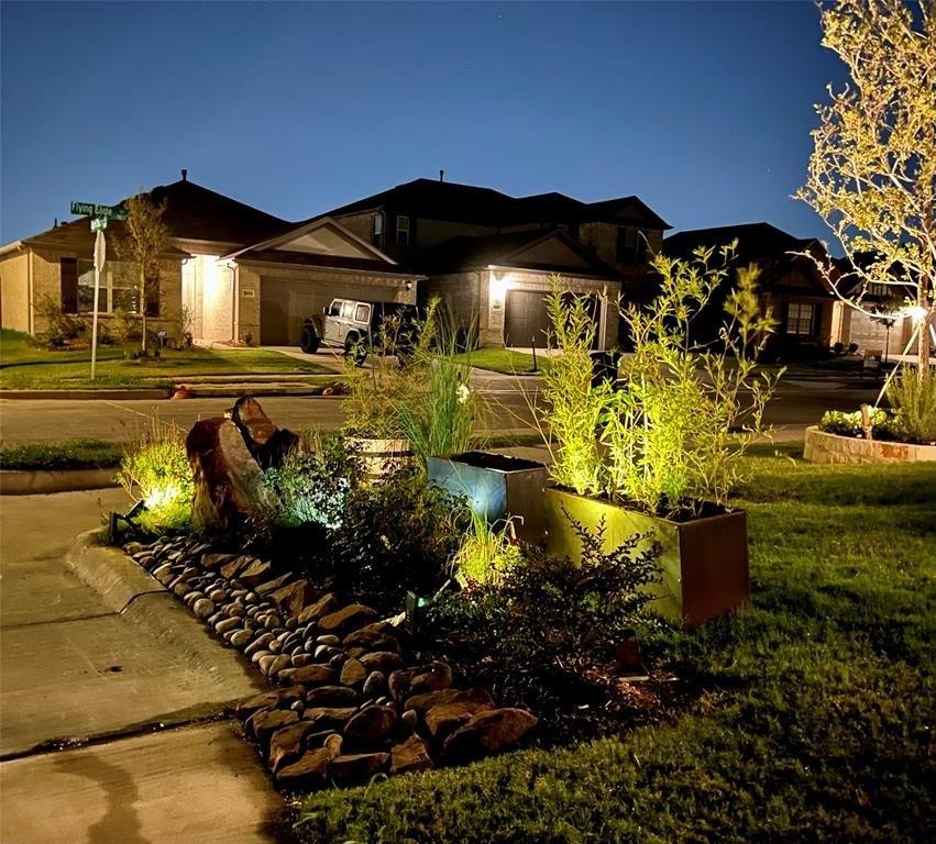 Flying Eagle Ln, Fort Worth, TX 76131