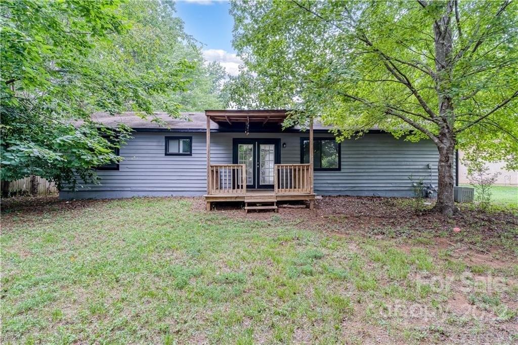 Tressel Ln, Mint Hill, NC 28227