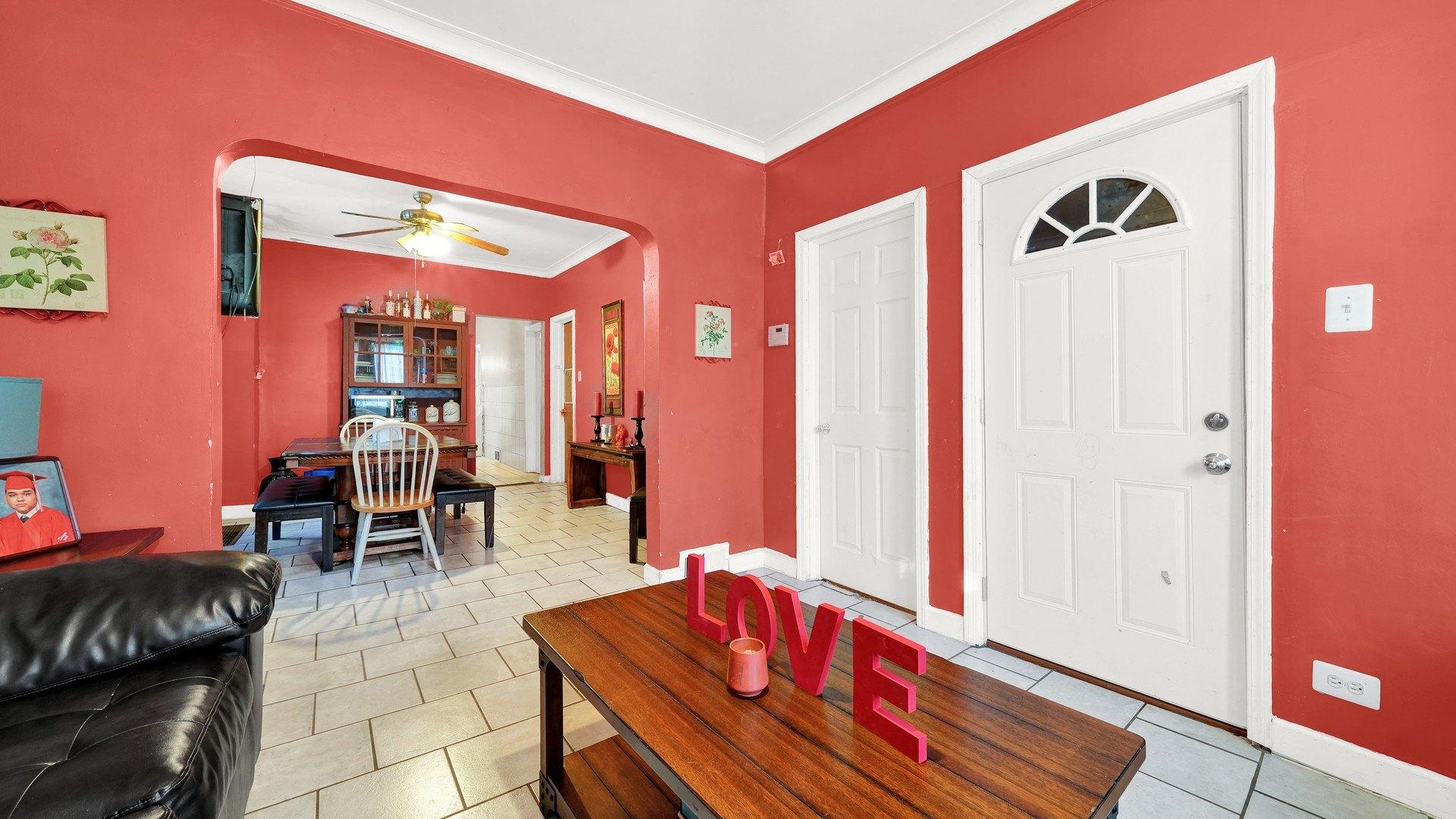 S Oakley Ave, Chicago, IL 60636
