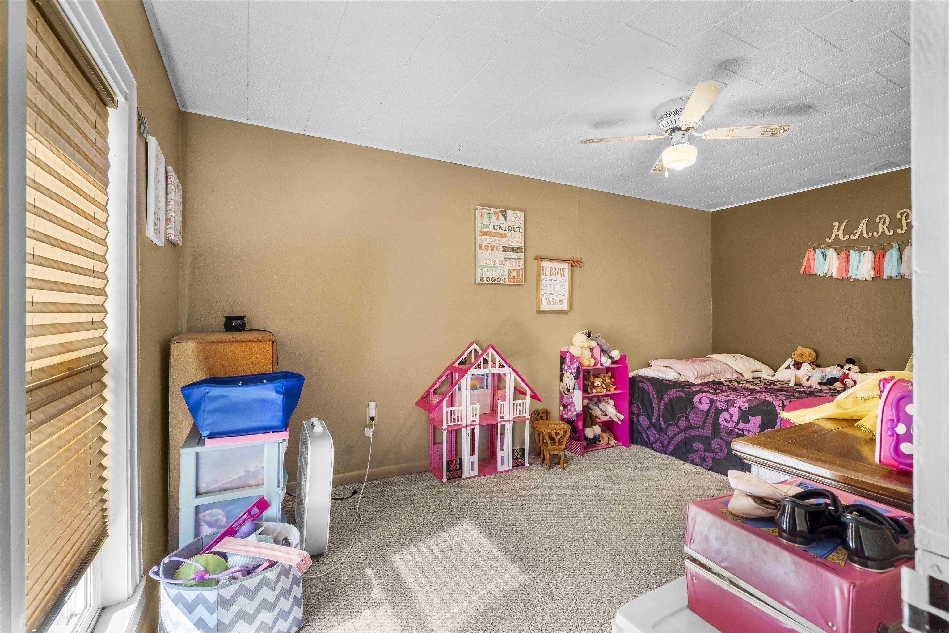 Nathan Bethel Ave, Independence, IA 50644