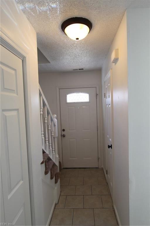 Meadows Lndg, Chesapeake, VA 23321
