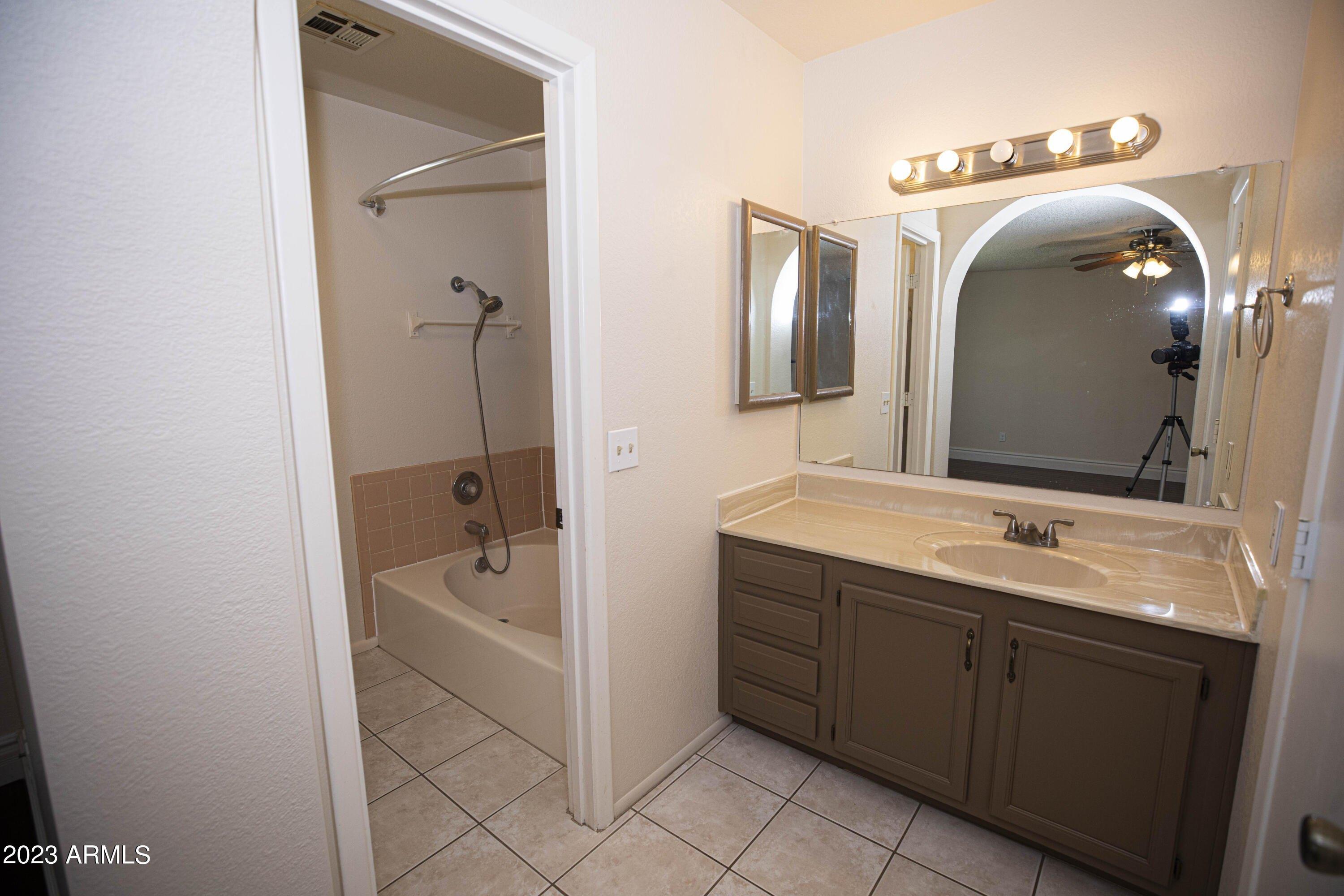 E Appaloosa Rd, Gilbert, AZ 85296