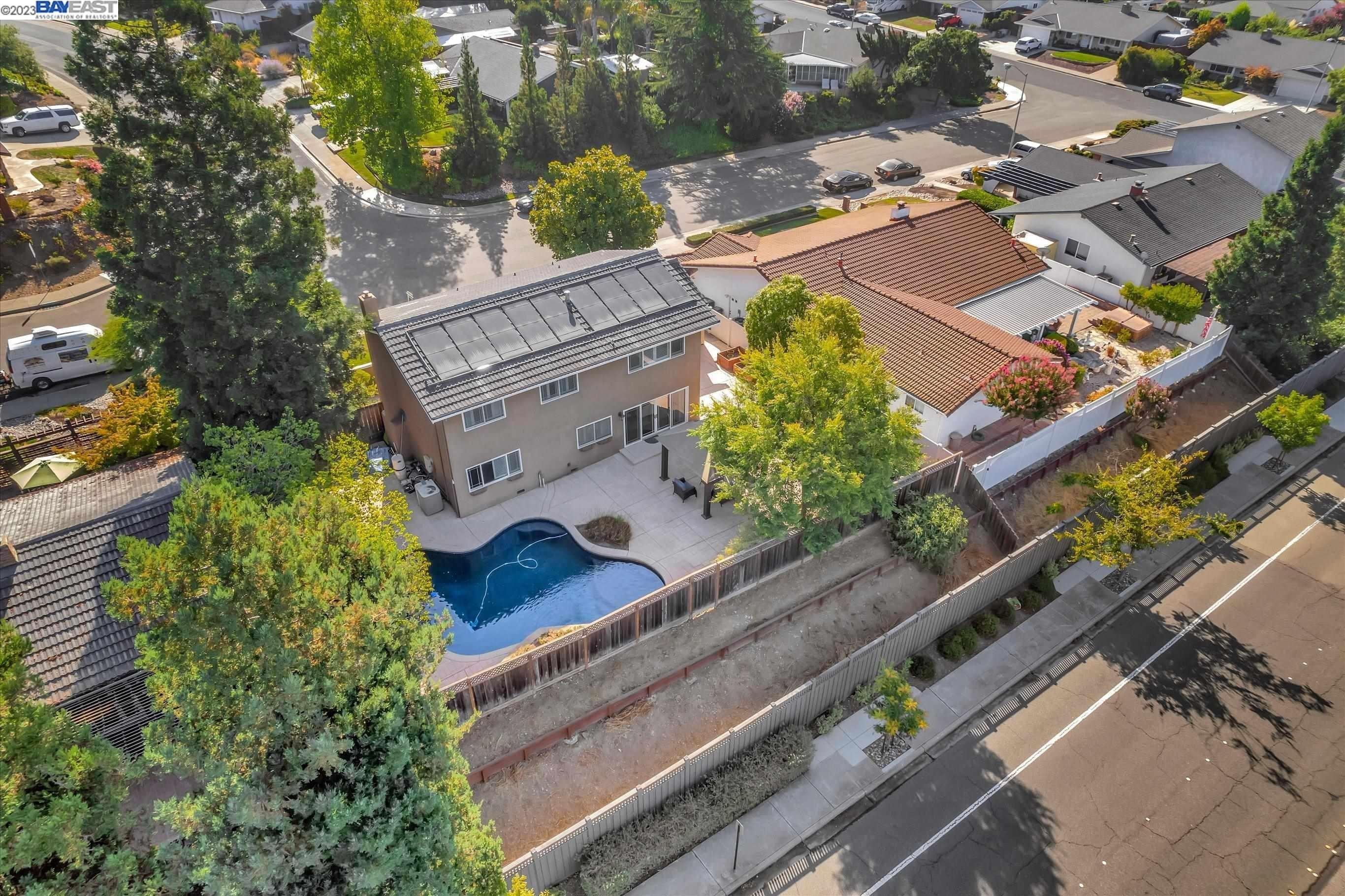 Lomitas Ave, Livermore, CA 94550