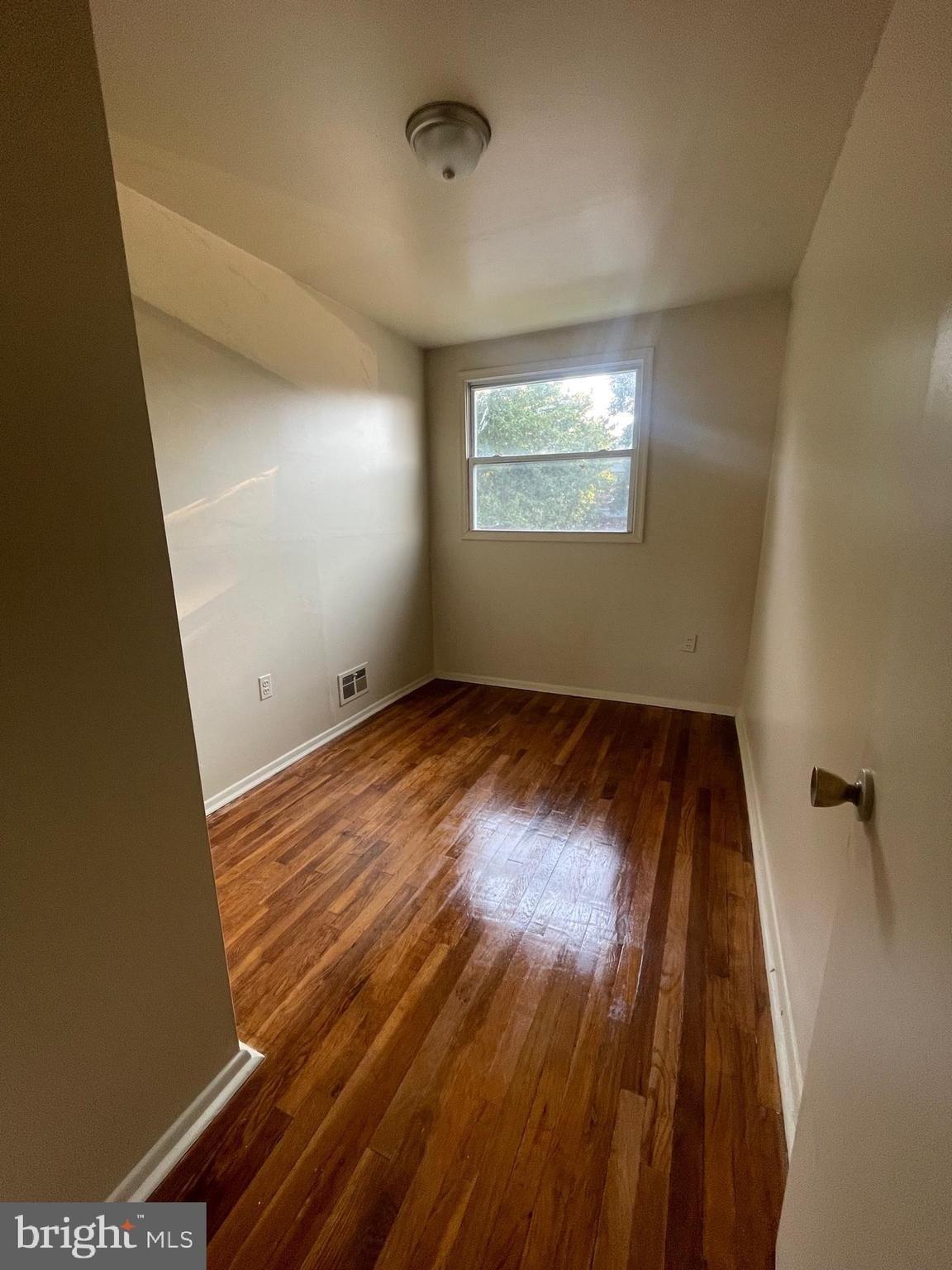 Koko Ln, Baltimore, MD 21216