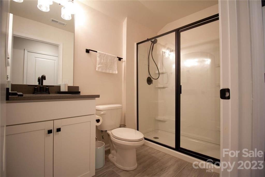 Hanks Bluff Dr, Mooresville, NC 28117