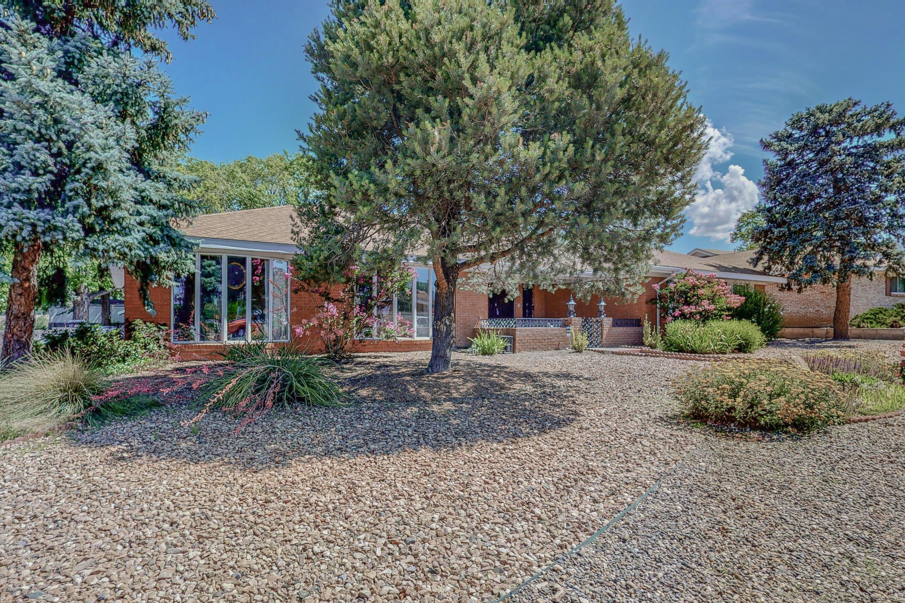 Vista Del Arroyo Ave Ne, Albuquerque, NM 87109