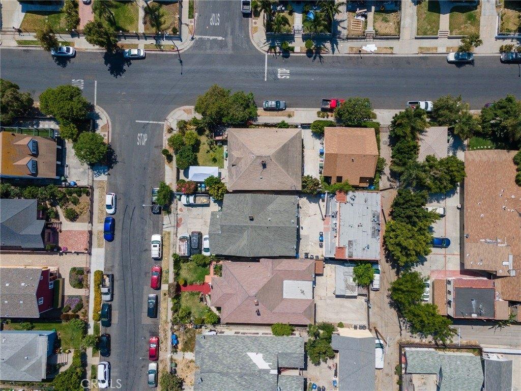 W 30th St, Los Angeles, CA 90007