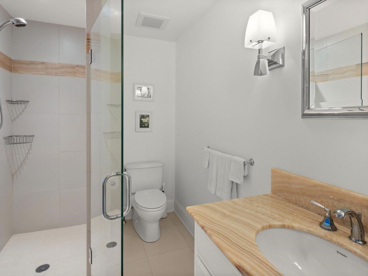 Crescent Rd, Burlington, VT 05401