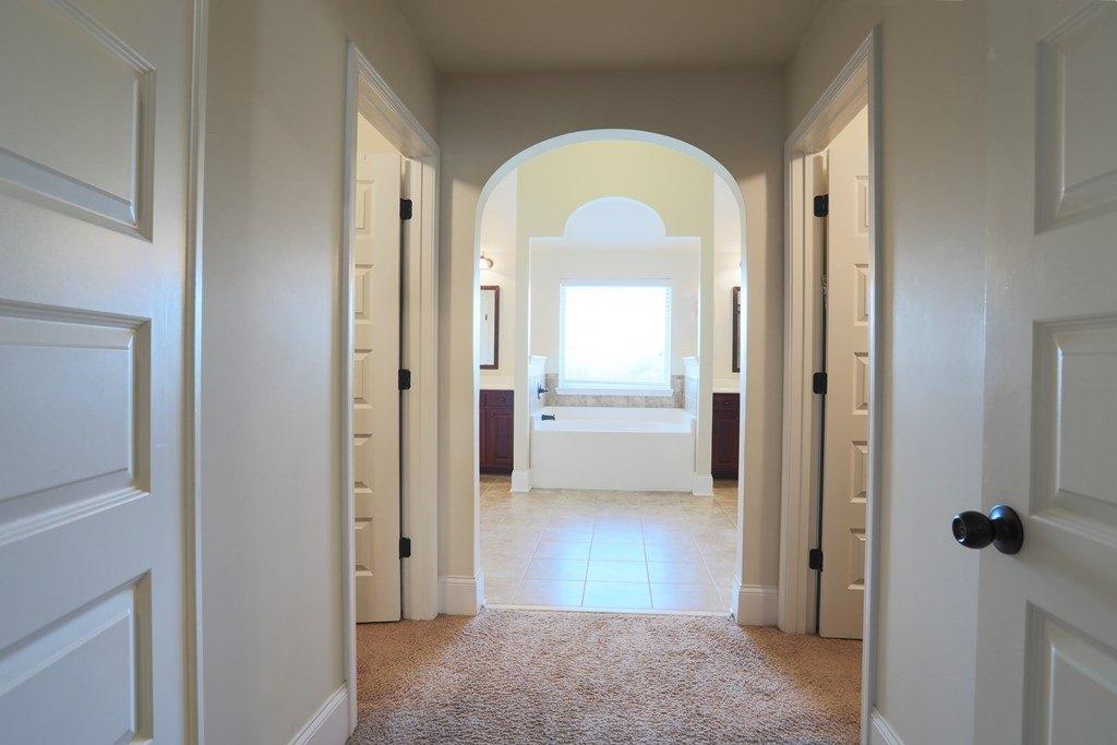 Caen Ct, Fort Mitchell, AL 36856