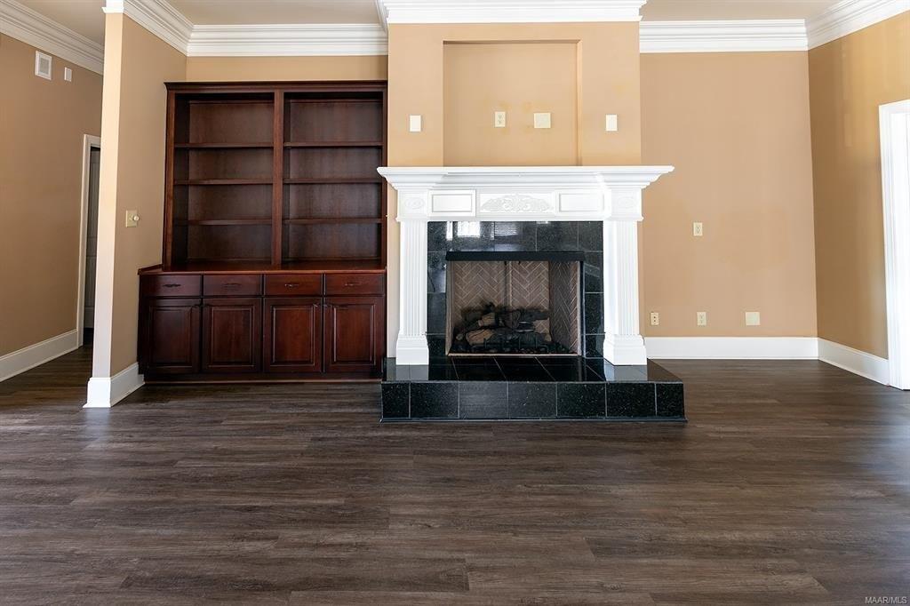 Saddle Rdg, Prattville, AL 36066