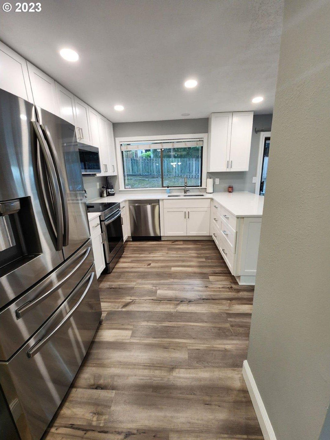 Bluegrass Way, West Linn, OR 97068
