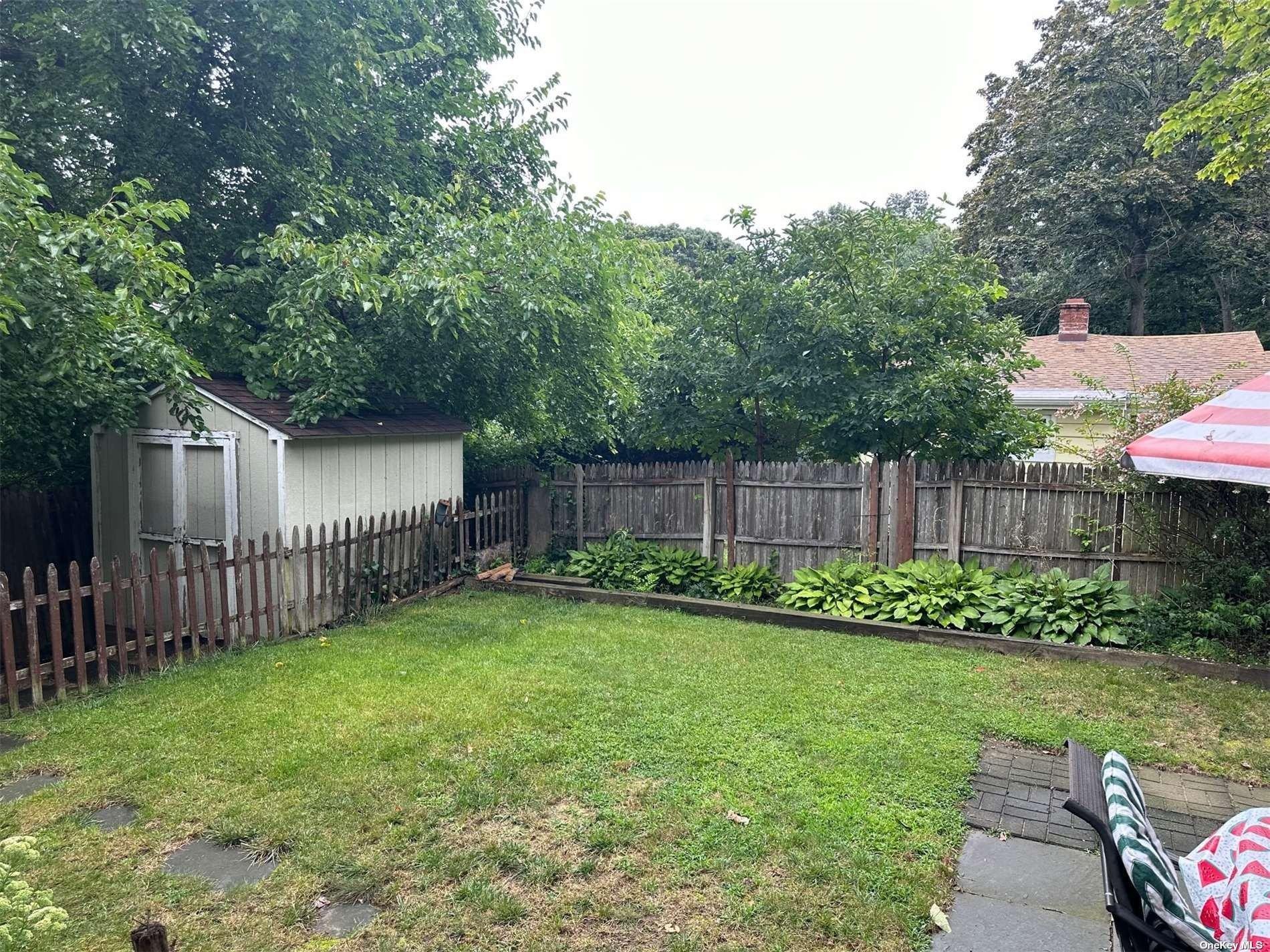 Urbans Rd, Sound Beach, NY 11789